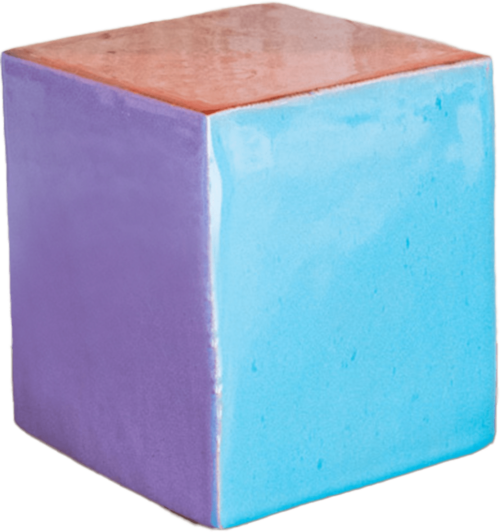 Petit cube (violet, bleu, rouge, jaune, vert) image
