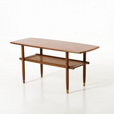 Je réserve l’œuvre de Brunswick Art & Design - Hugo Troeds pour Bjärnum – Table basse