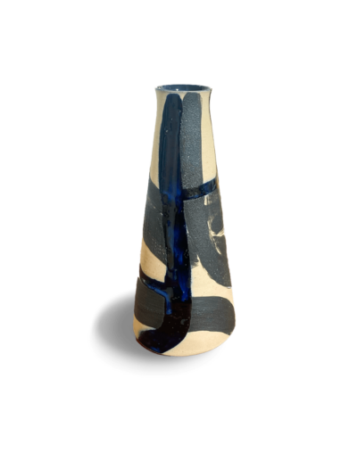 Je réserve l’œuvre de Nadia Barbotin - Vase bécher cobalt (bleu nuit)